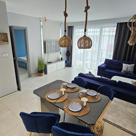 Apartamenty Klifowa Ревал Екстериор снимка