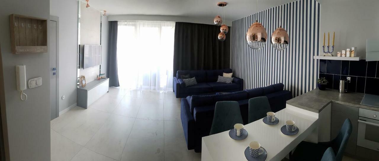 Apartamenty Klifowa Ревал Екстериор снимка